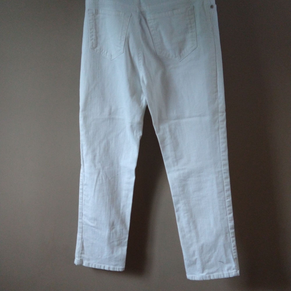 WHITE CHARTER CLUB TUMMY CLASSIC NARROW LEG